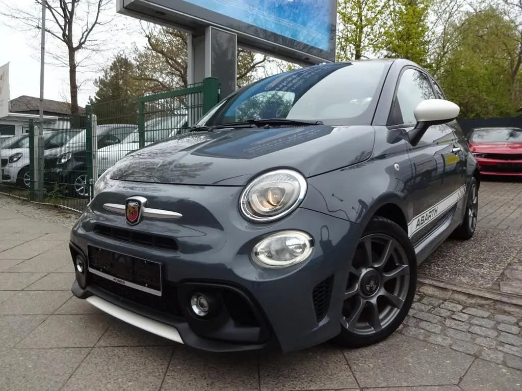 Main__Slider__Photo:Abarth 595 1.4 T-Jet 16V App-Navi DAB,Sport-Paket 03/2021-0
