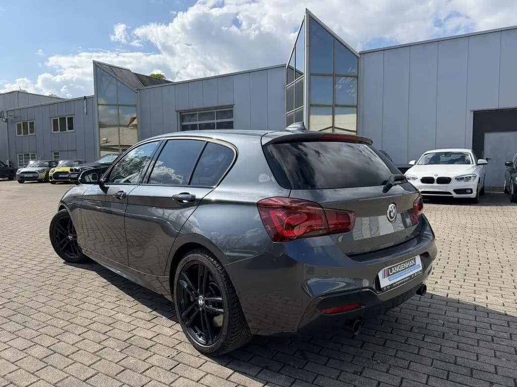 Main__Slider__Photo:BMW M140 Special Edition LED Navi Memory SHZ PDC Te 04/2019-0