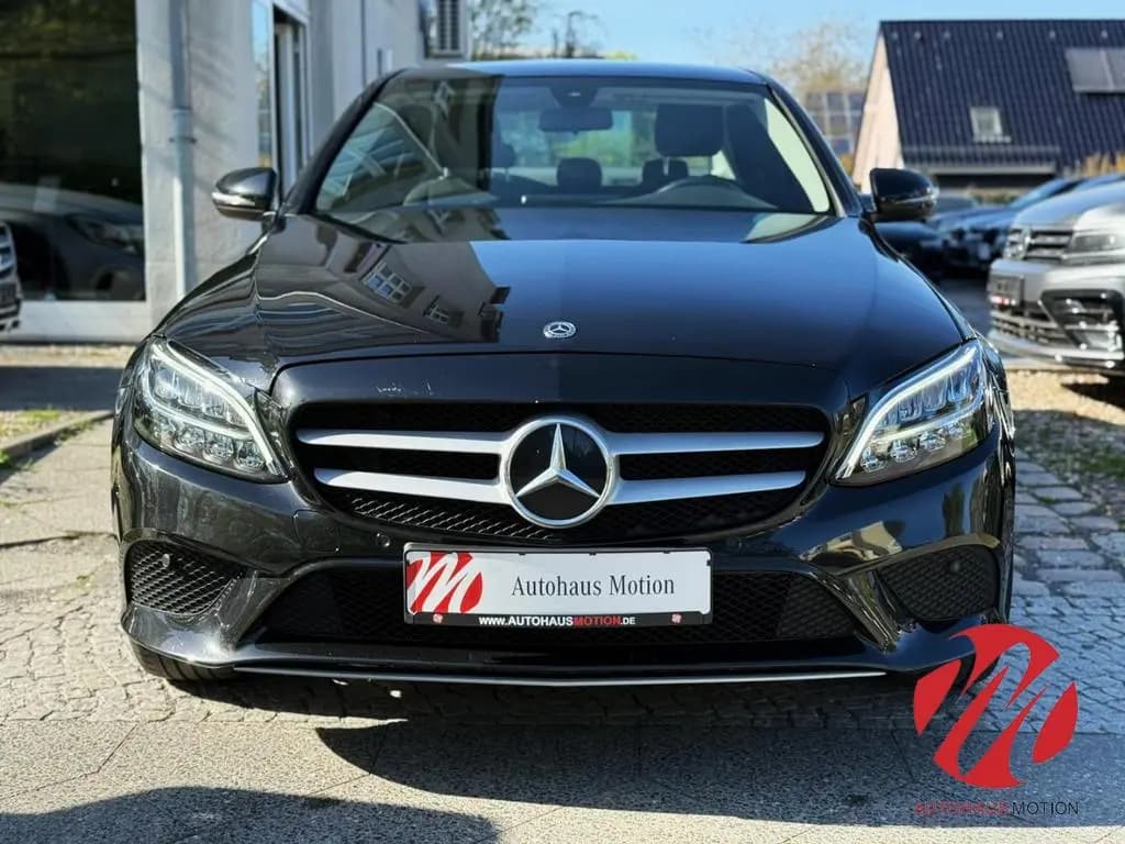 Main__Slider__Photo:Mercedes-Benz C-Class 200 d NAVI KAMERA LED KEYLESSGO CARPLAY PARKLE 11/2020-0