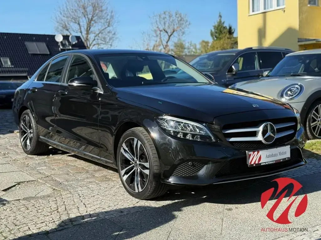 Main__Slider__Photo:Mercedes-Benz C-Class 200 d NAVI KAMERA LED KEYLESSGO CARPLAY PARKLE 11/2020-1