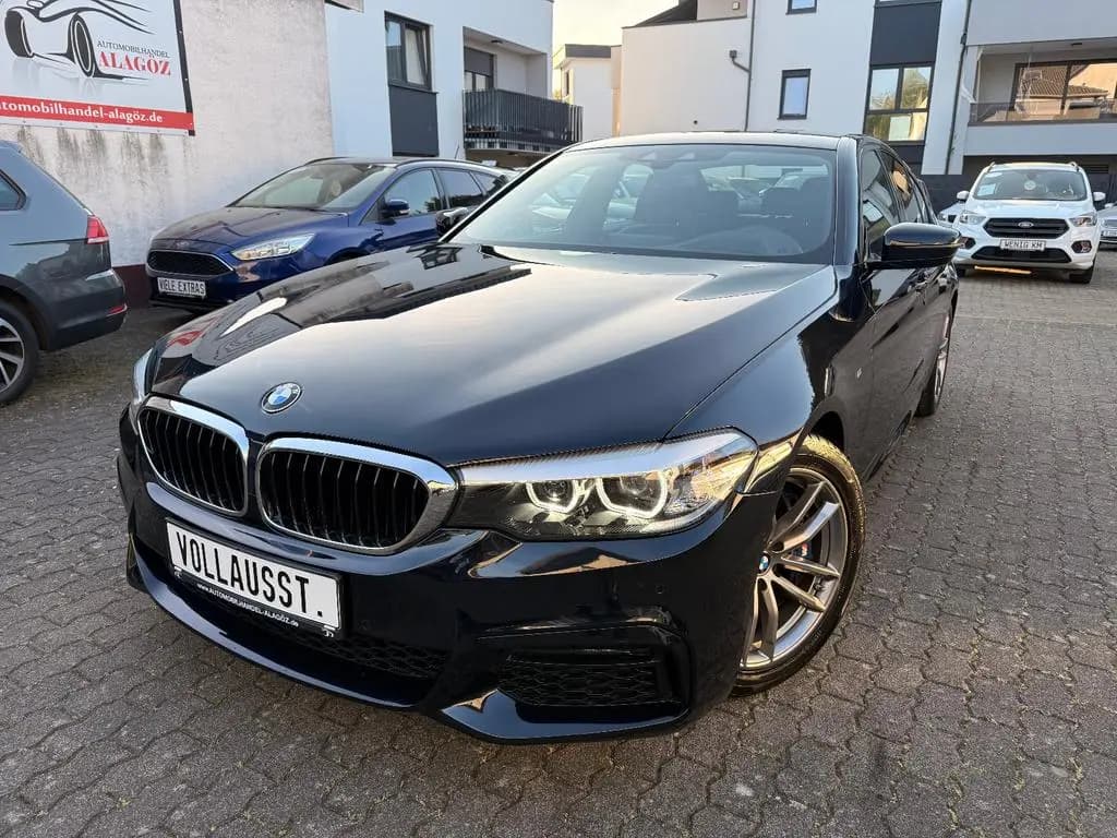 Main__Slider__Photo:BMW 5 Series 540i M-SPORTPAKET HEAD-Up LEDER NAVI KAMERA KEY. 06/2019-0