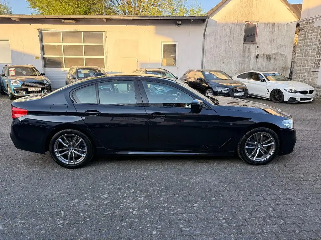 Main__Slider__Photo:BMW 5 Series 540i M-SPORTPAKET HEAD-Up LEDER NAVI KAMERA KEY. 06/2019-1