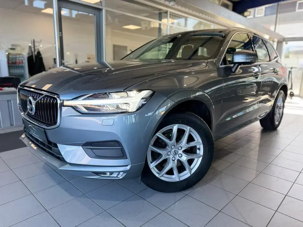 Main__Slider__Photo:Volvo XC60 Momentum Pro 2WD 2.0D LED H&K 360° KEYLESS 10/2019-1