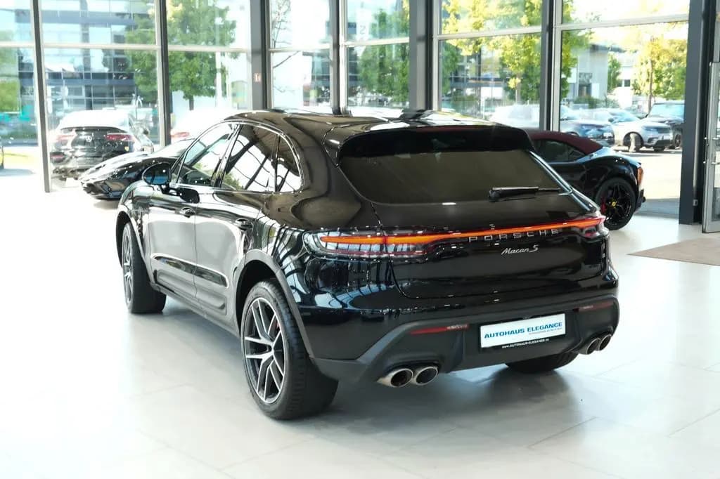Main__Slider__Photo:Porsche Macan S*SPORT-CHRONO*PANO*14-WEGE*PDLS*20"LM*1HD 04/2022-0