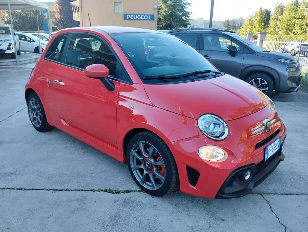 Main__Slider__Photo:Abarth 595 1.4 Turbo T-Jet 145 CV 12/2021-0