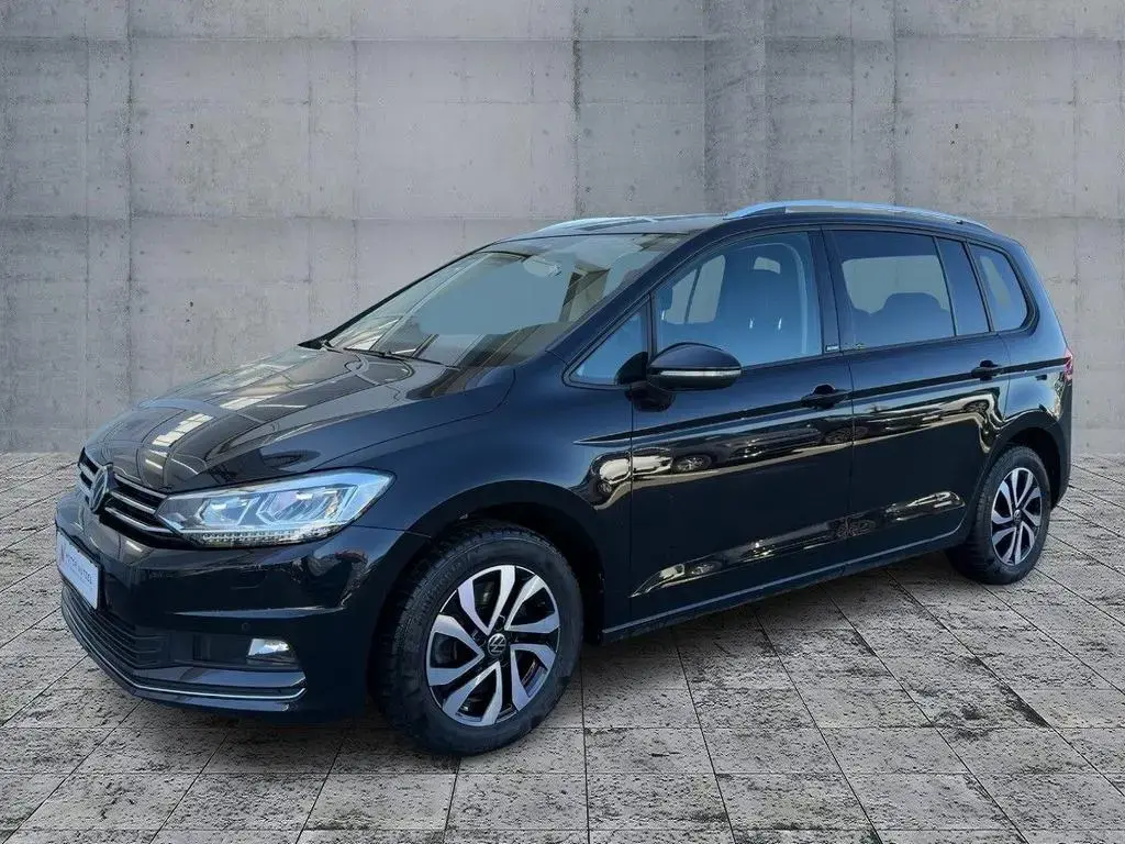 Main__Slider__Photo:Volkswagen Touran 1.5TSI ACTIVE 5JG+LED+NAV+ACC+RFK+SITZE 7 04/2022-1