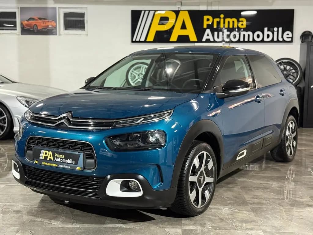 Main__Slider__Photo:Citroën C4 Cactus 1.2 Shine 2. Hand Pano Kamera CarPlay 06/2018-0