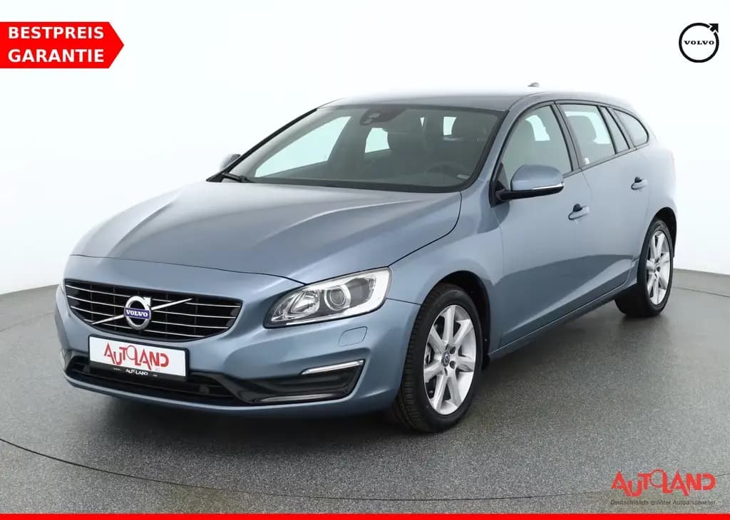 Main__Slider__Photo:Volvo V60 Kombi 2.0 Linje Svart Bi-Xenon Navi Leder 02/2018-0