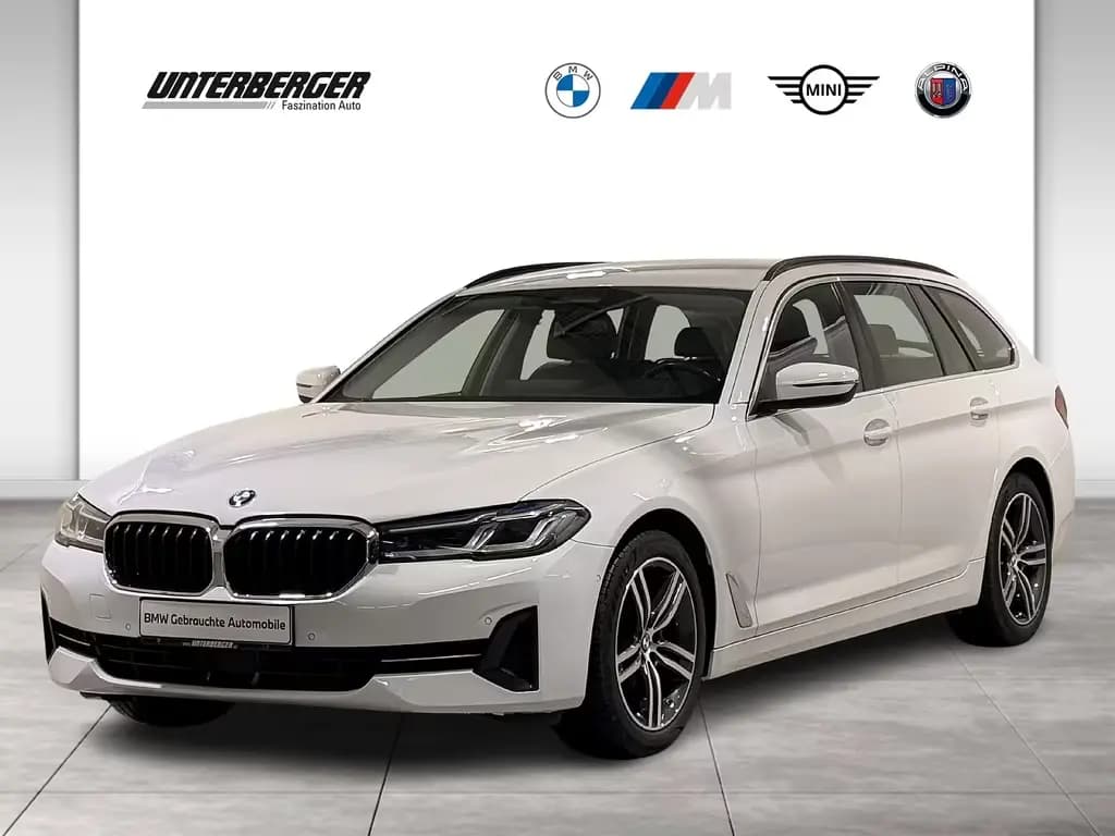 Main__Slider__Photo:BMW 520 d Touring AHK ACC RFK HUD HK Laser 04/2021-0