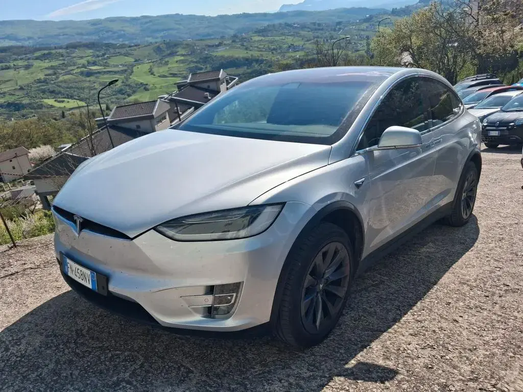 Main__Slider__Photo:Tesla Model X 100 kWh Dual Motor 04/2018-1