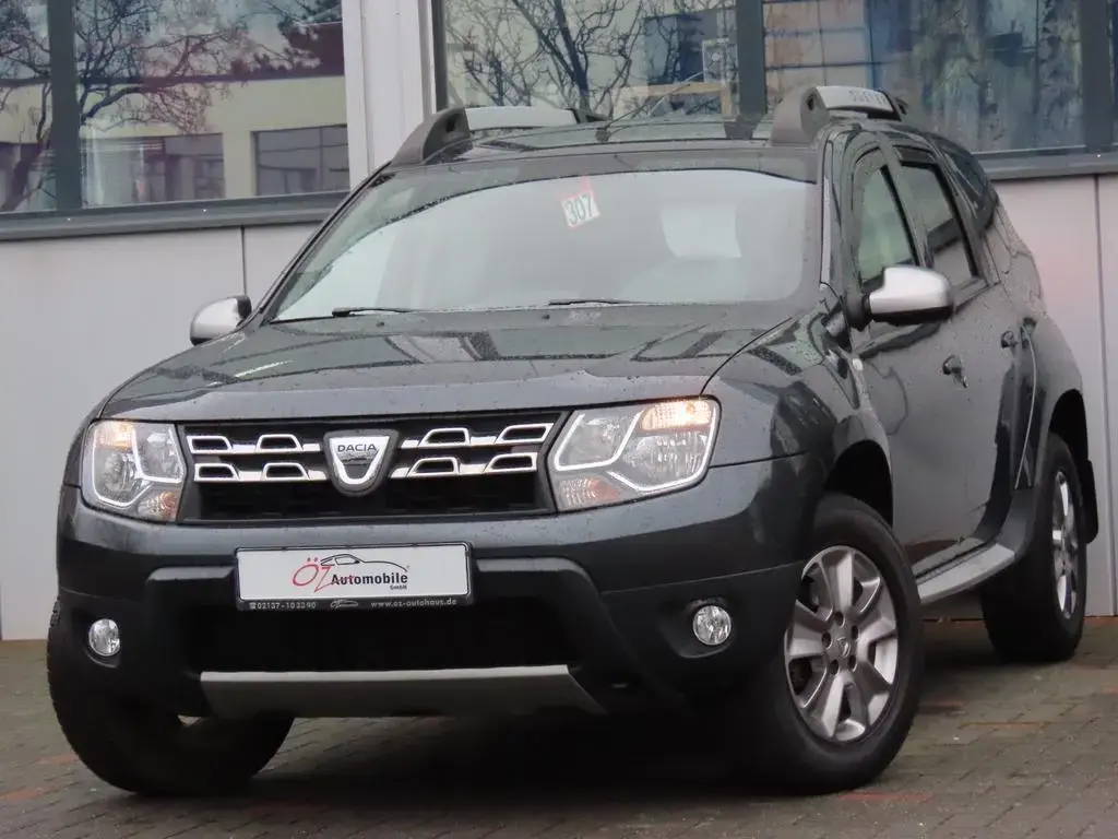 Main__Slider__Photo:Dacia Duster 1.2 TCe 4x2 Prestige Sitzheizung Leder 03/2017-1