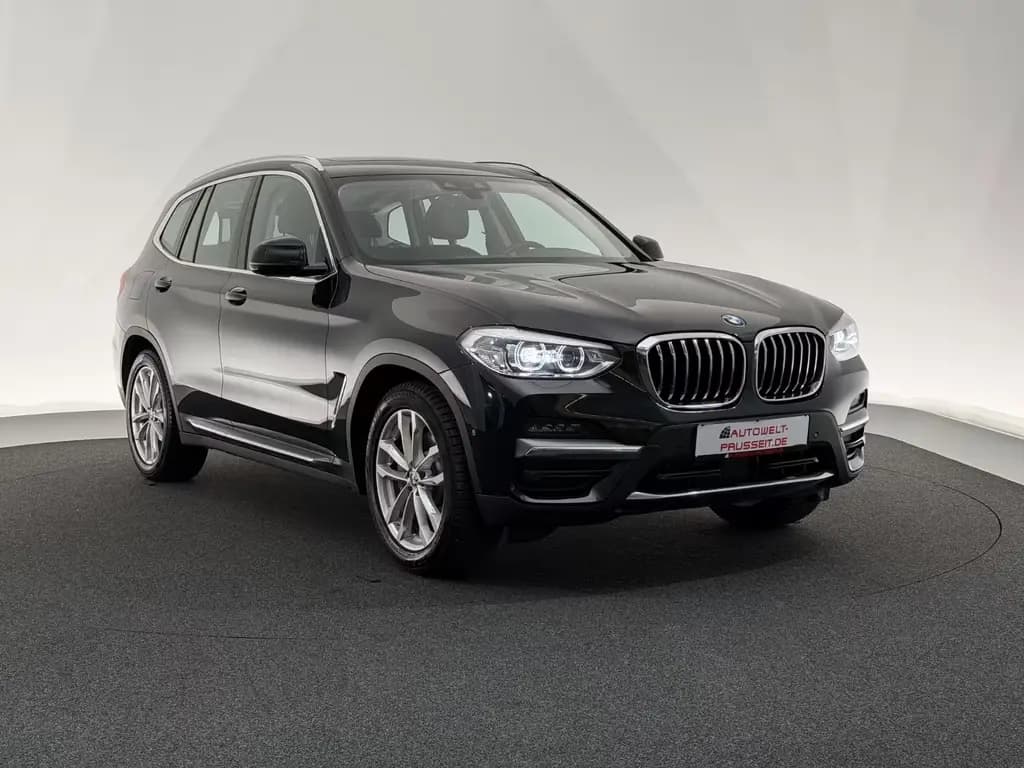 Main__Slider__Photo:BMW X3 30d xD.*LUXURY LINE*LED-PANO-AHK-HUD-ACC-HiFi 12/2020-0