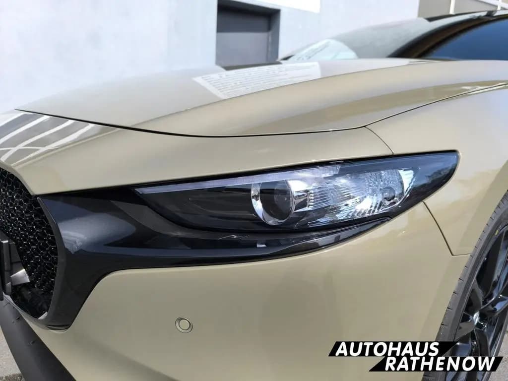 Main__Slider__Photo:Mazda 3 Homura 2.5l Skyactiv-G 04/2026-0