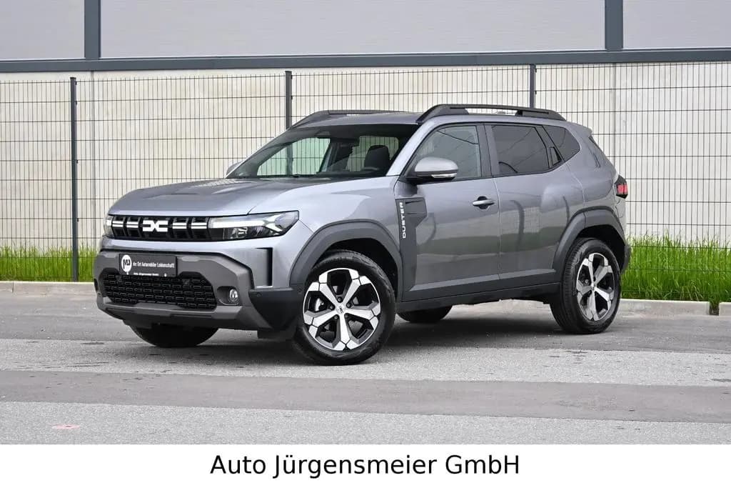 Main__Slider__Photo:Dacia Duster III TCe 130 Journey/LED/Winter/Totwinkel 08/2024-0