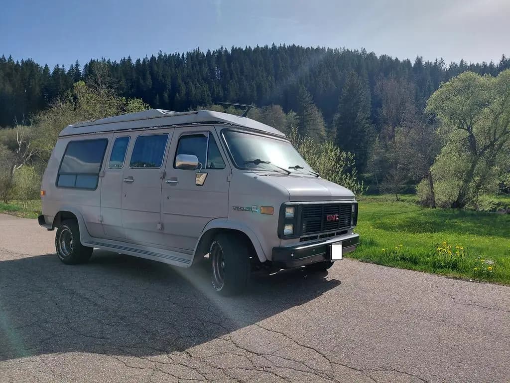 Main__Slider__Photo:GMC Vandura Camperumbau, 11.111 € 06/1990-0