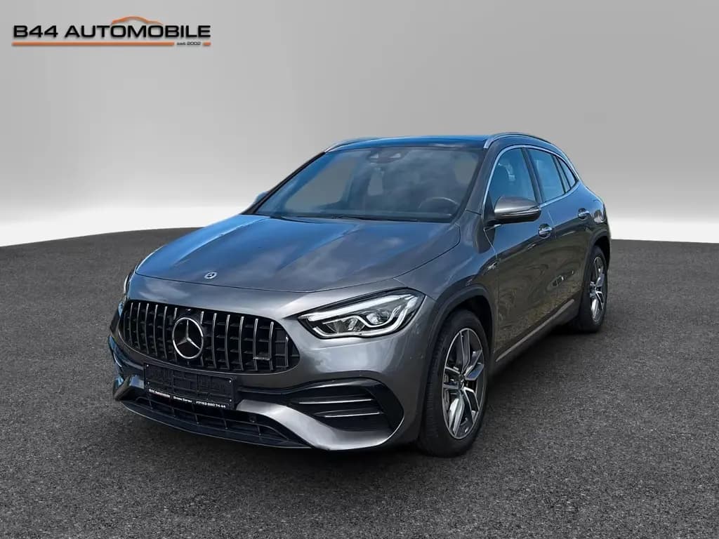 Main__Slider__Photo:Mercedes-Benz GLA 35 AMG 4Matic*Distronic*Kamera*Memory*Panora 09/2021-0