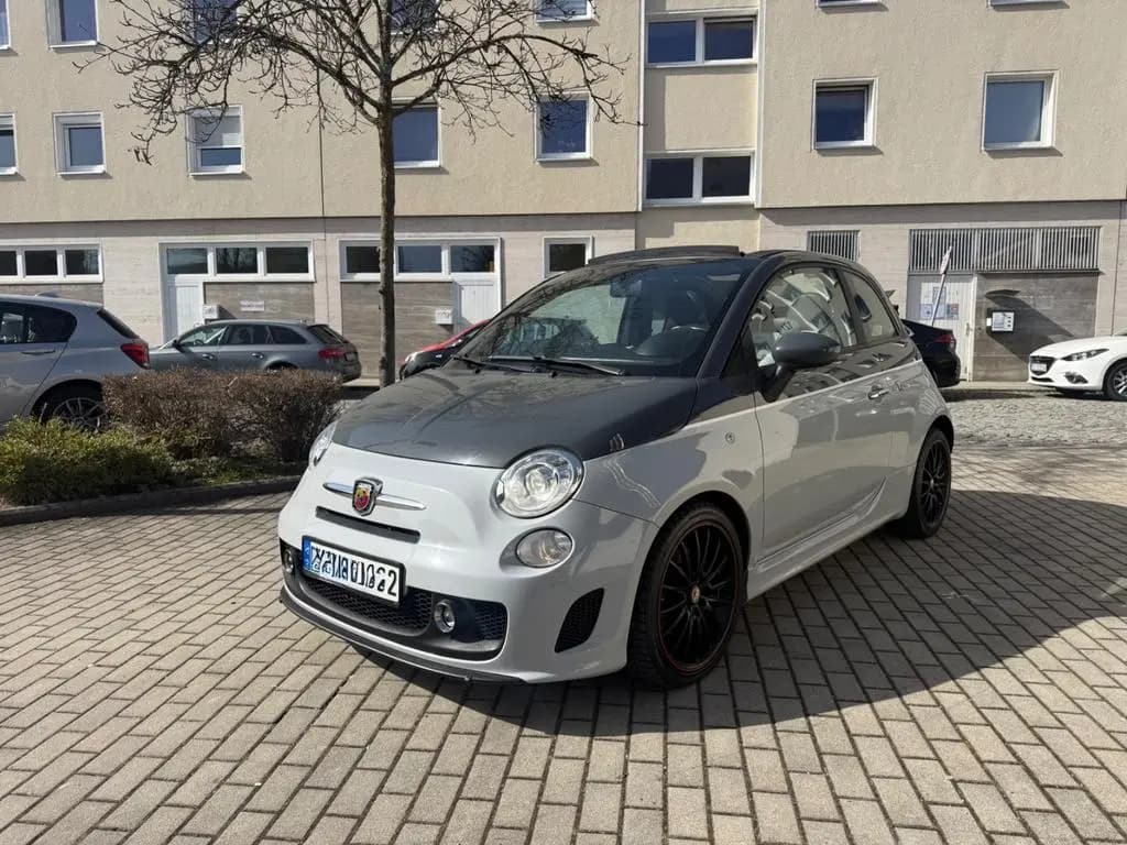 Main__Slider__Photo:Abarth 500C 1.4 T-Jet 16V Abarth Compet. Getriebe C - 04/2011-0