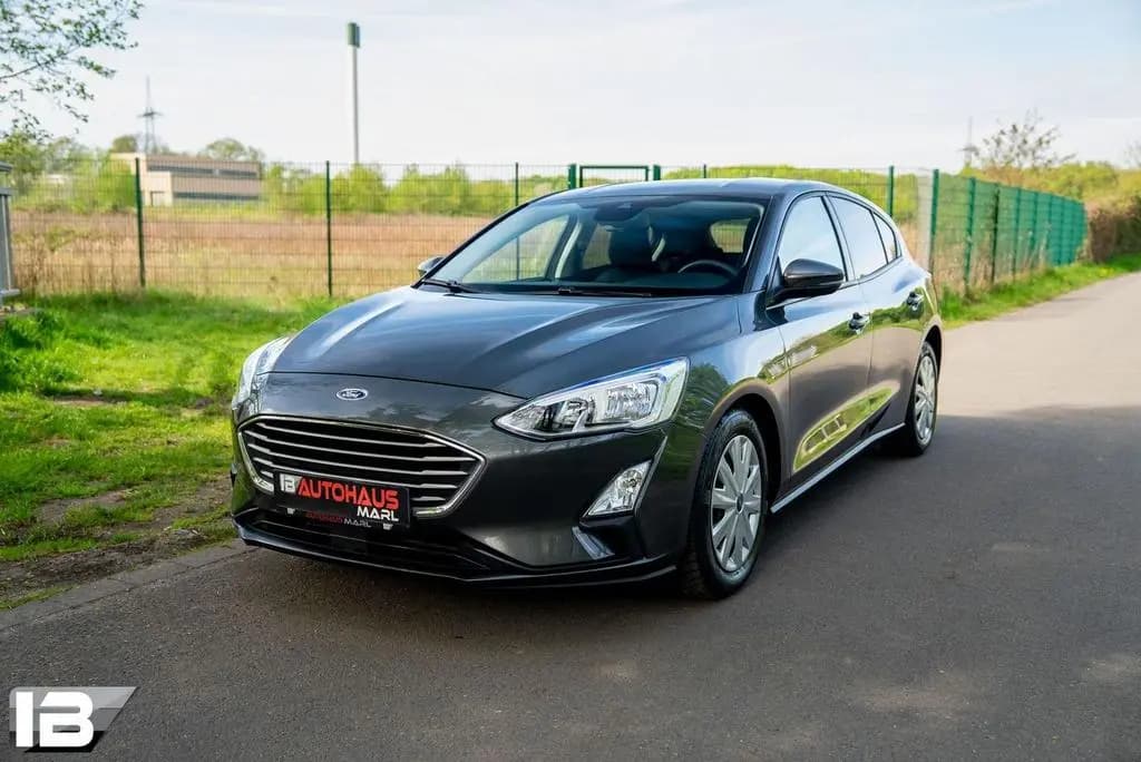 Main__Slider__Photo:Ford Focus Trend '2.Hand'69.300KM'Aut.'S-Heft' 02/2019-0