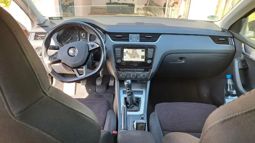 Main__Slider__Photo:Skoda Octavia 1.4 TSI Green tec Style Combi Style 05/2016-1