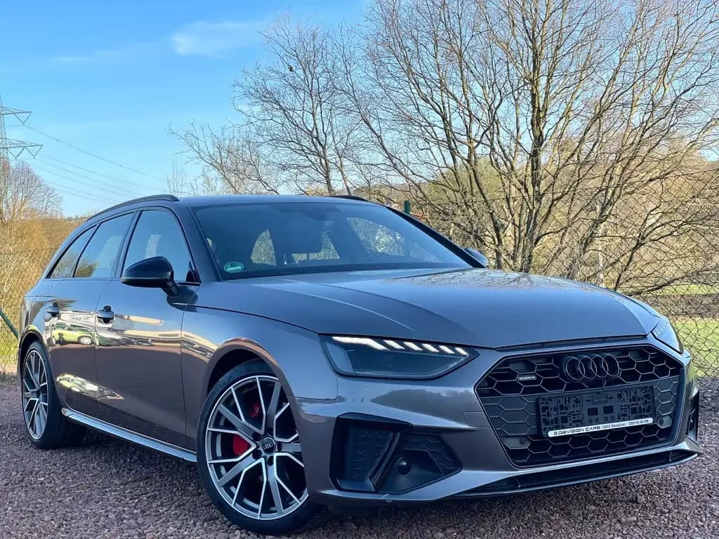 Main__Slider__Photo:Audi A4 Avant 40 TDI S line*quattro*Edition one*DAB* 09/2019-0