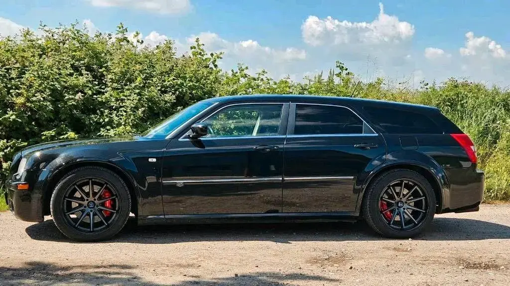 Main__Slider__Photo:Chrysler 300C Touring Crd Srt Design Bremb... 08/2009-1