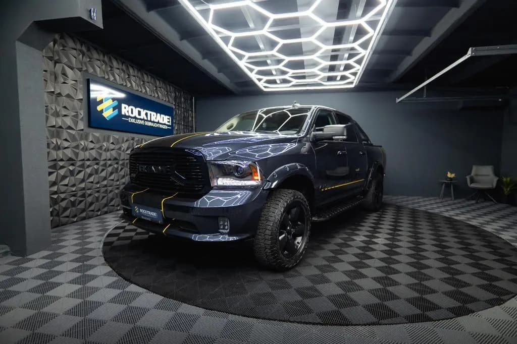 Main__Slider__Photo:Dodge RAM 5.7 V8 HEMI 4x4 OFFROAD Night-Paket *LED*AHK 05/2018-0