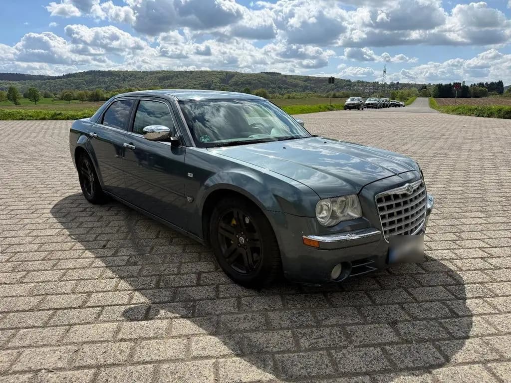 Main__Slider__Photo:Chrysler 300C 3.5 V6 183kW Benzin TÜV neu ... 07/2004-0