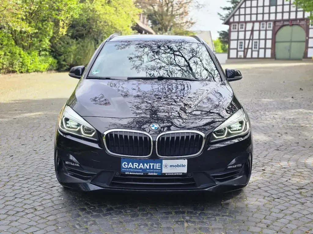 Main__Slider__Photo:BMW 218 i Active Tourer Adva.*AUTOMATIK|LED-SW|SHZ* 06/2018-1