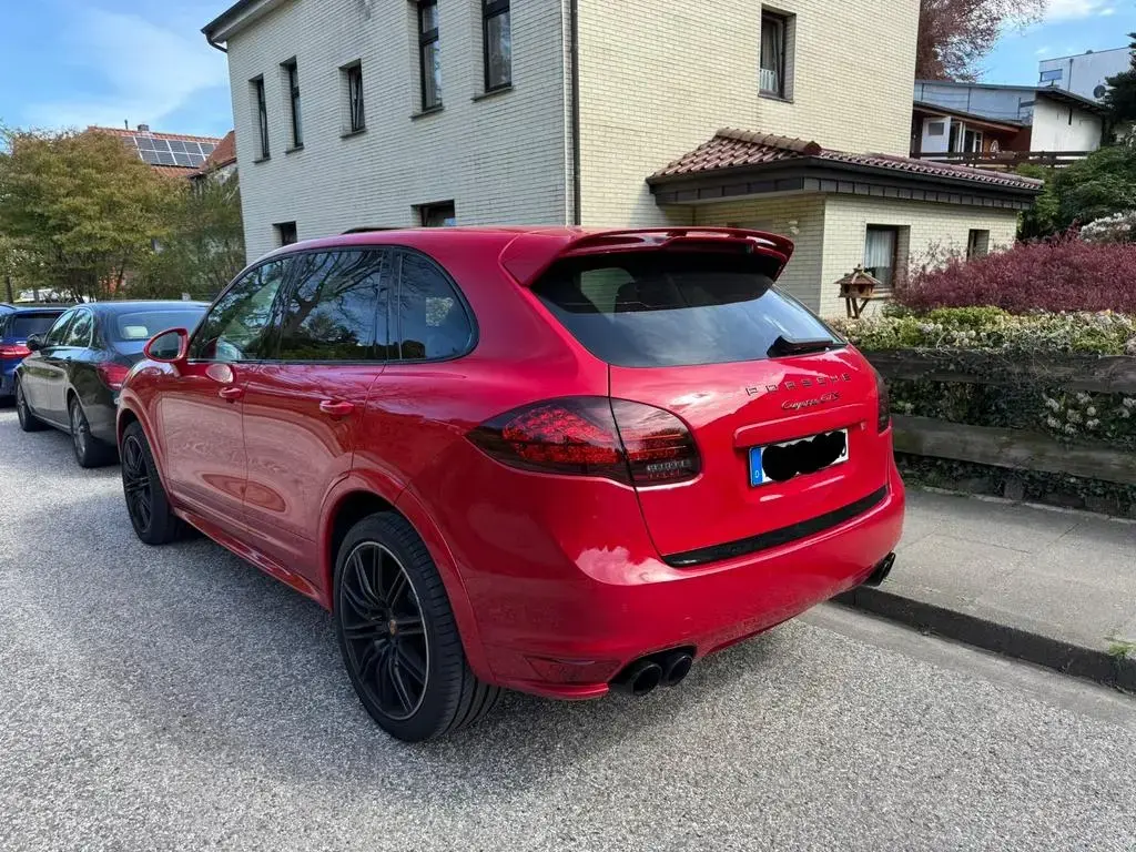 Main__Slider__Photo:Porsche Cayenne GTS 4.8 V8 | 64.000 km 03/2013-1
