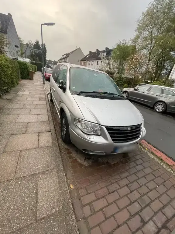 Main__Slider__Photo:Chrysler Voyager 2.8 Diesel 06/2004-1