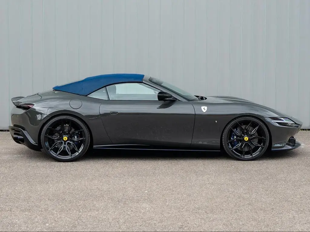 Main__Slider__Photo:Ferrari Roma Spider *NOVITEC*CARBON-LED*JBL* 03/2025-1