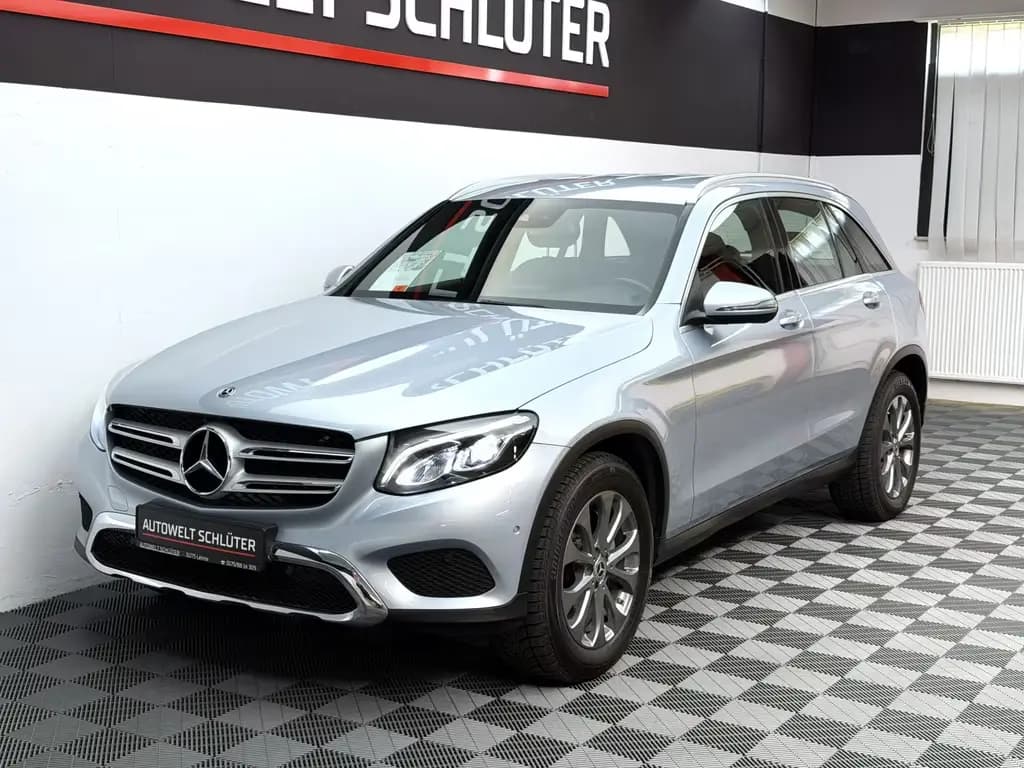 Main__Slider__Photo:Mercedes-Benz GLC 250 4Matic *LED*SHZ*Navi*RFK* 08/2017-0