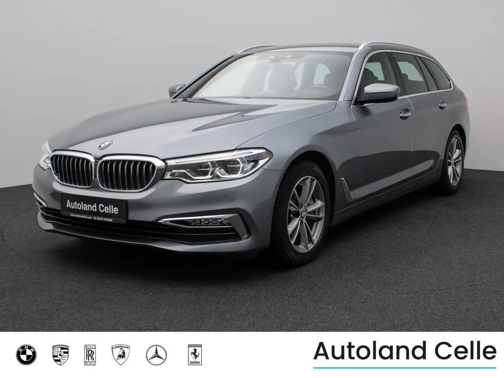Main__Slider__Photo:BMW 5 Series 540i xD Luxury Line Kamera HUD HiFi Komfort AHK 04/2018-0