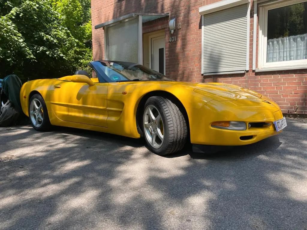 Main__Slider__Photo:Corvette C5 5.7 Cabrio Autom. - 11/2003-0