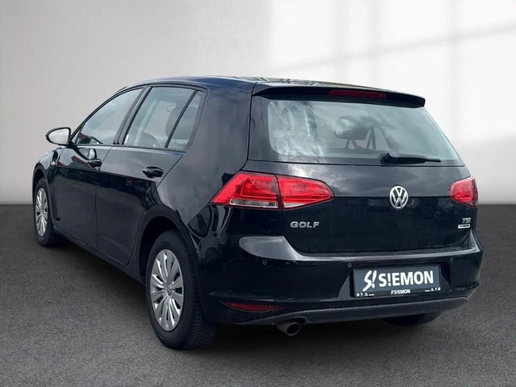 Main__Slider__Photo:Volkswagen Golf BMT VII 1.2 TSI Klimaautom PDCv+h SHZ Servo 08/2015-0