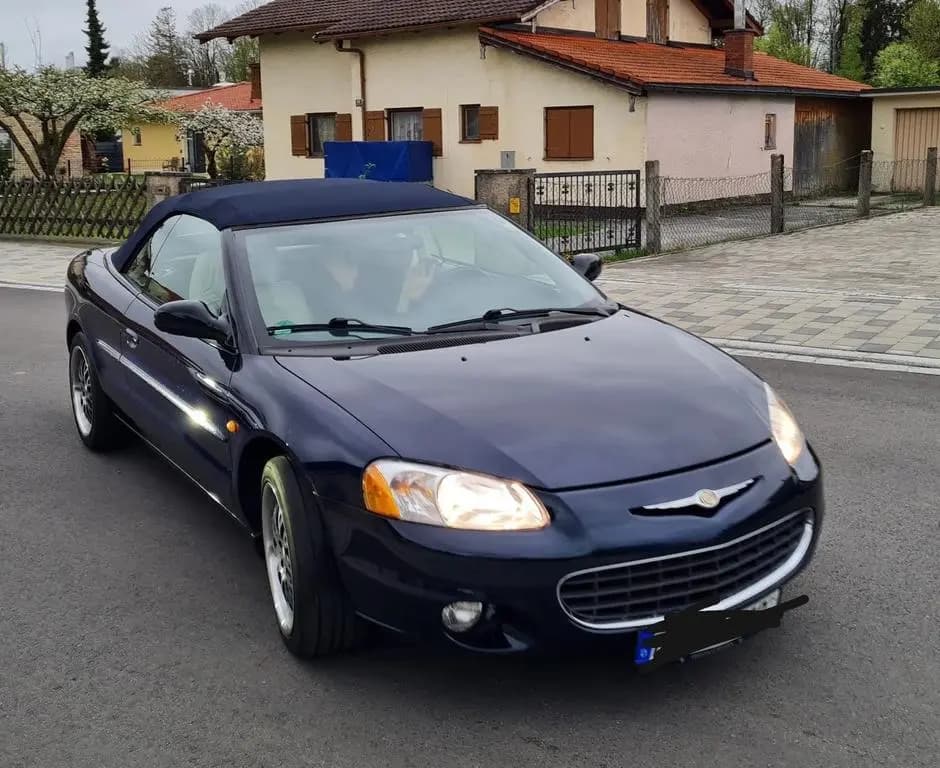 Main__Slider__Photo:Chrysler Cabrio 05/2003-0