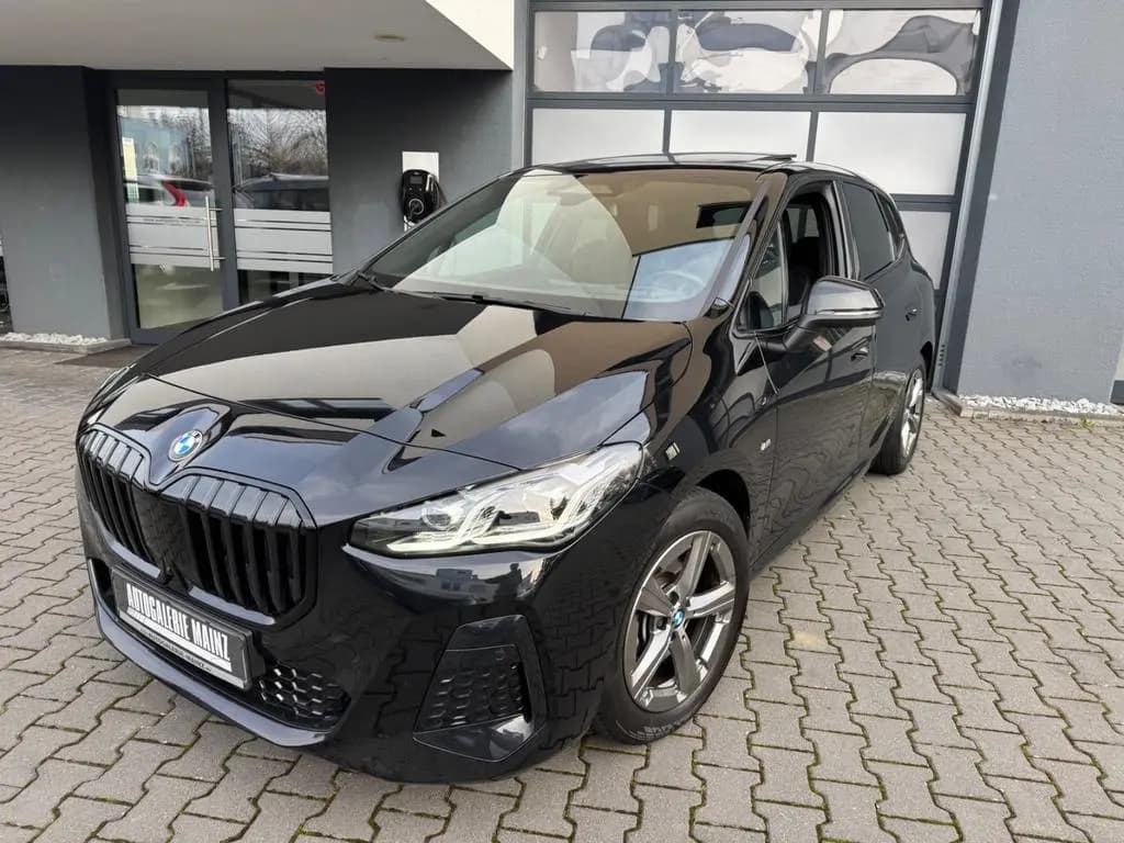 Main__Slider__Photo:BMW 2 Series 223 i xDrive M Sport 04/2023-0