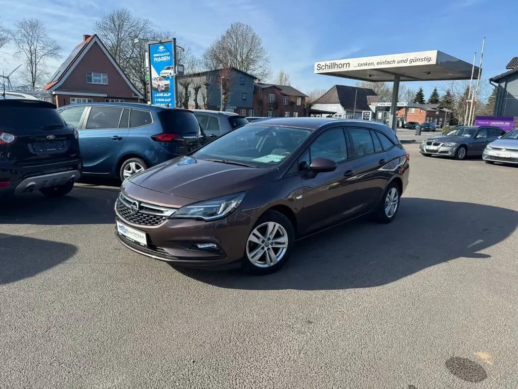 Main__Slider__Photo:Opel Astra K Sports HU+SERVICE NEU/KLIMA/NAVI/CARPLAY 03/2017-0