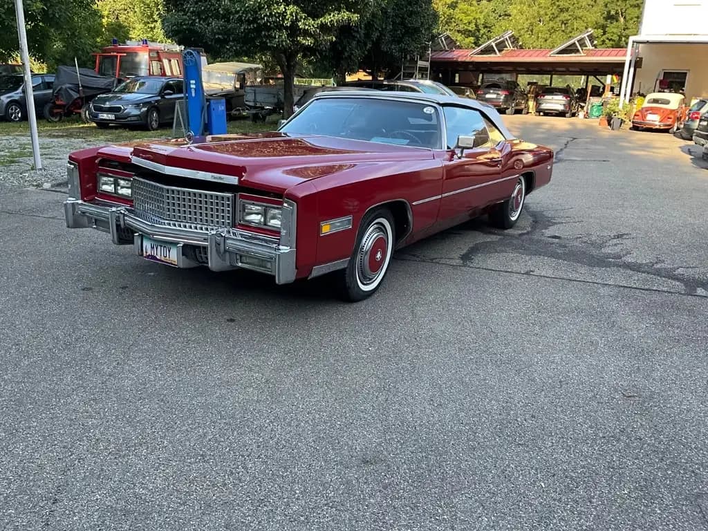 Main__Slider__Photo:Cadillac Eldorado Cabrio 8,2 l V8 Motor 07/1975-0