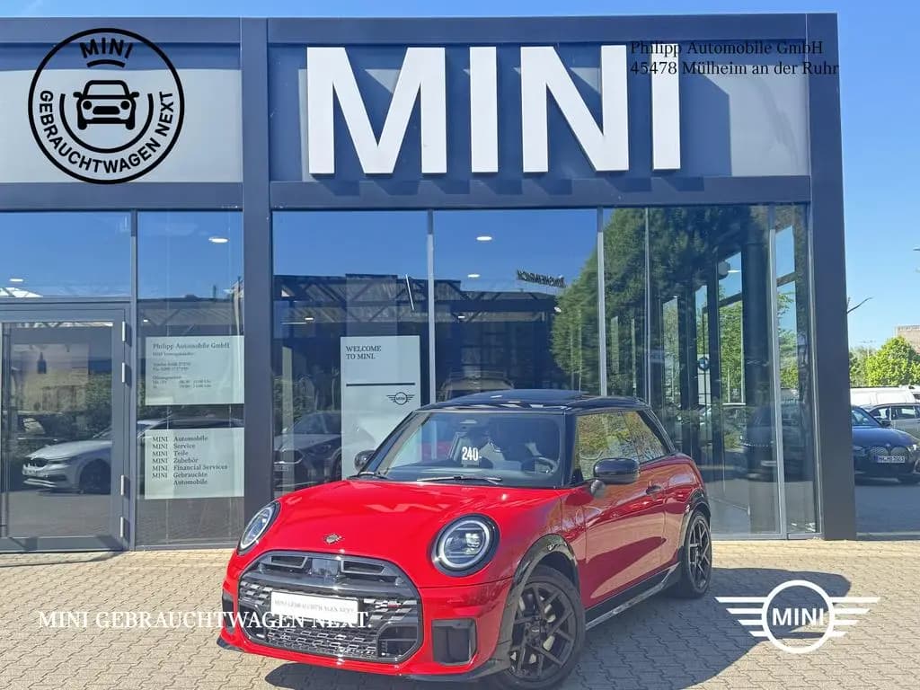 Main__Slider__Photo:MINI Cooper C JCW Trim Pano HuD RFK Ad.Fahrwerk LHZ 10/2024-0