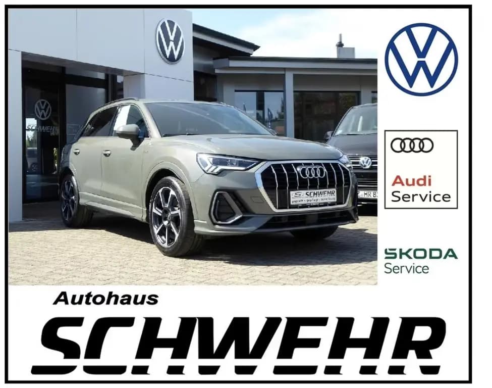Main__Slider__Photo:Audi Q3 SUV S line 1.5 TFSI 04/2019-0