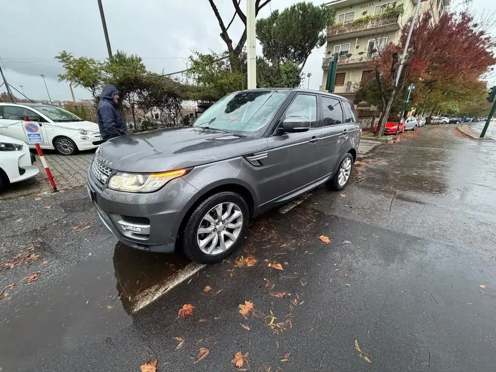 Main__Slider__Photo:Land Rover Range Rover Sport Range Sport 3.0 TDV6 HSE R Dynamic Te 03/2015-1
