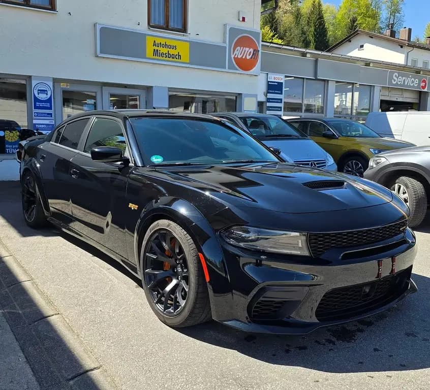 Main__Slider__Photo:Dodge Charger 6.4 WideBody ScatPack OrangeHEMI, wieNEU 03/2023-0