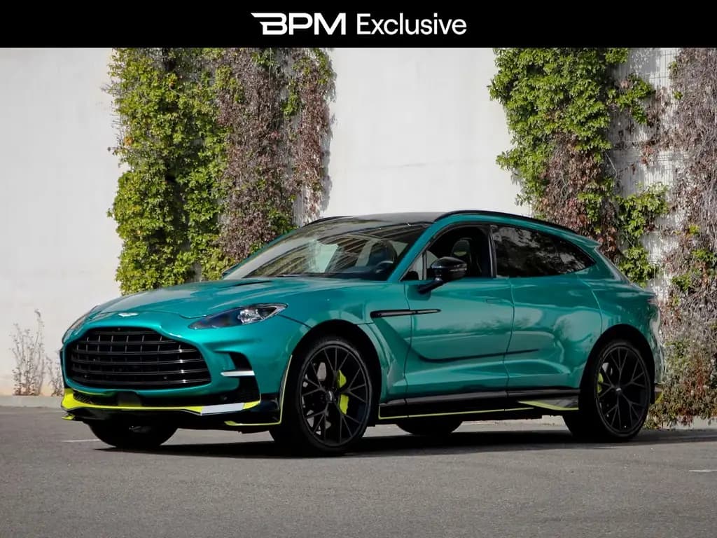 Main__Slider__Photo:Aston Martin DBX 4.0 V8 DBX707 03/2025-0