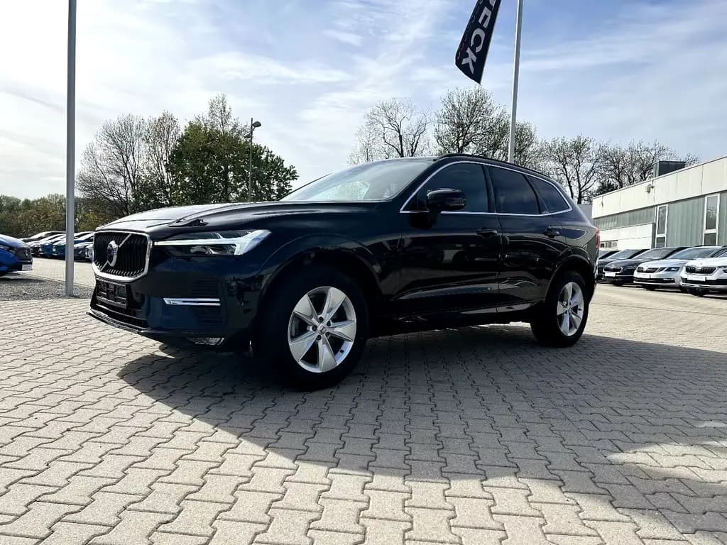 Main__Slider__Photo:Volvo XC60 B4 Core *LED Navi Leder AHK ACC DAB* 12/2022-0