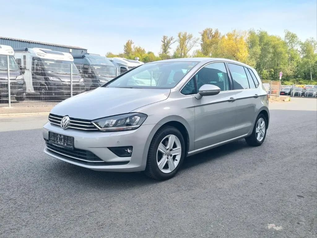 Main__Slider__Photo:Volkswagen Golf Sportsvan VII Highline 1-Hd ServiceGarantie 08/2016-0