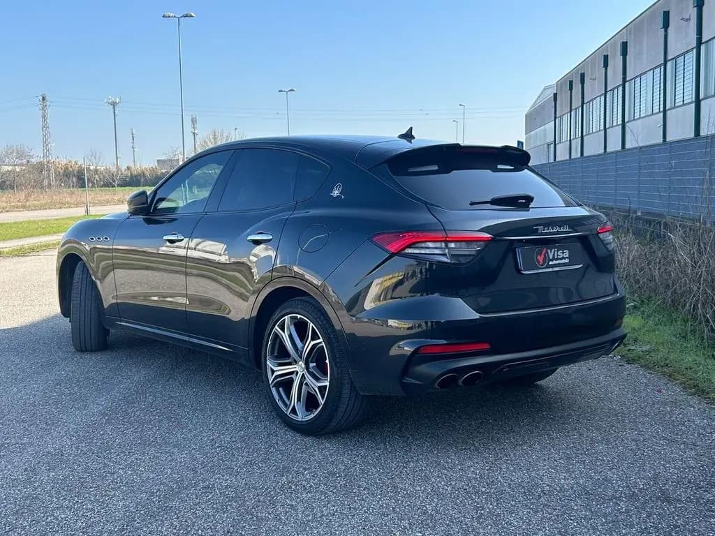 Main__Slider__Photo:Maserati Levante #BA 11/2020-0