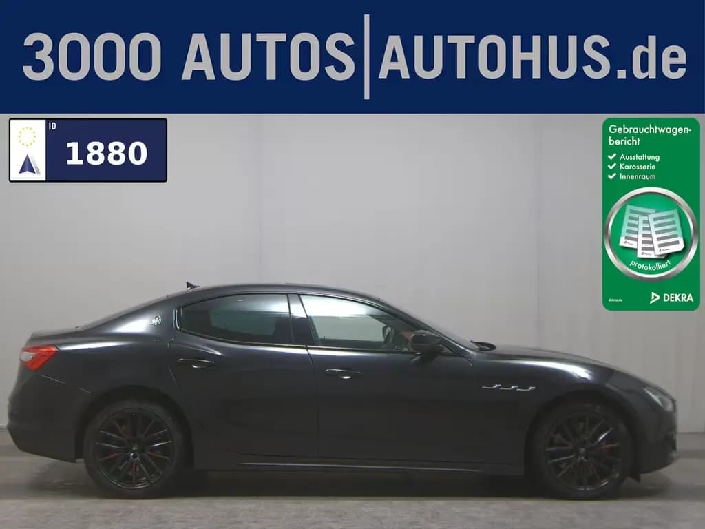 Main__Slider__Photo:Maserati Ghibli 3.0 V6 Leder Navi Schiebedach Kamera 06/2019-0