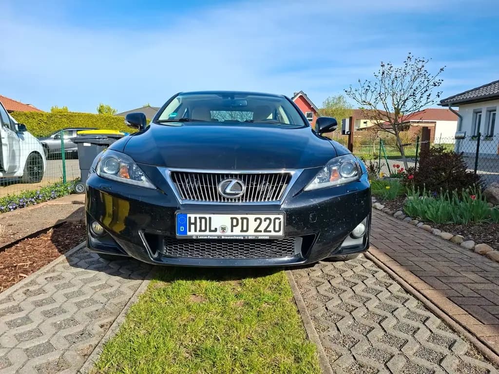 Main__Slider__Photo:Lexus IS 220 220d Luxury Line Luxury Line 10/2011-0