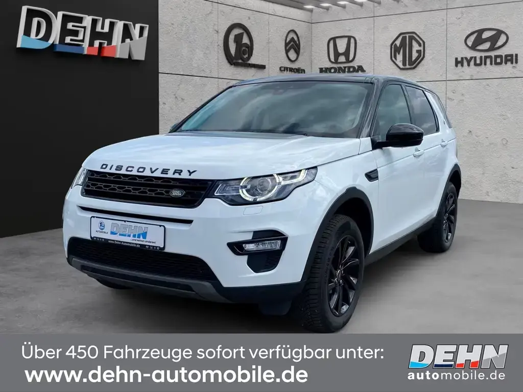 Main__Slider__Photo:Land Rover Discovery Sport AWD 2.0 TD4 SE Pano Bi-Xenon SHZ 04/2018-1